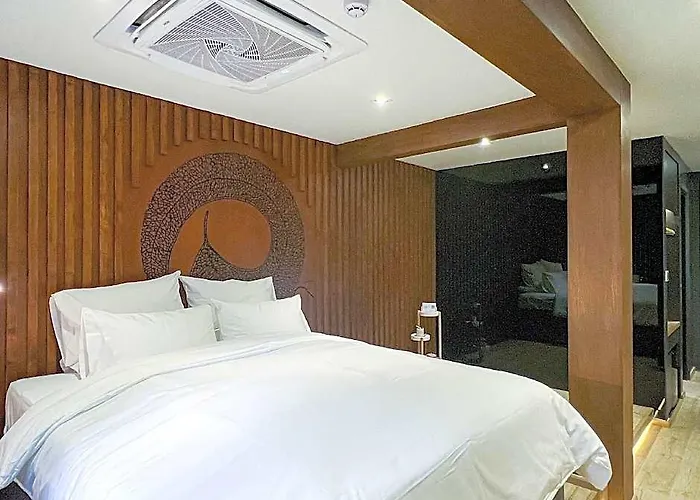 Hotel The Nhorm